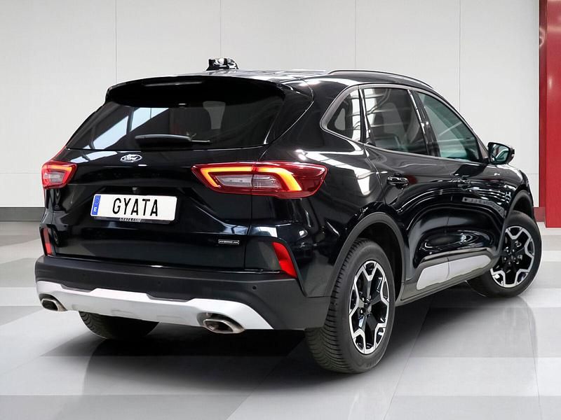 Usado Ford Kuga Active 243 CV (178 kW) 2025 Negro SUV