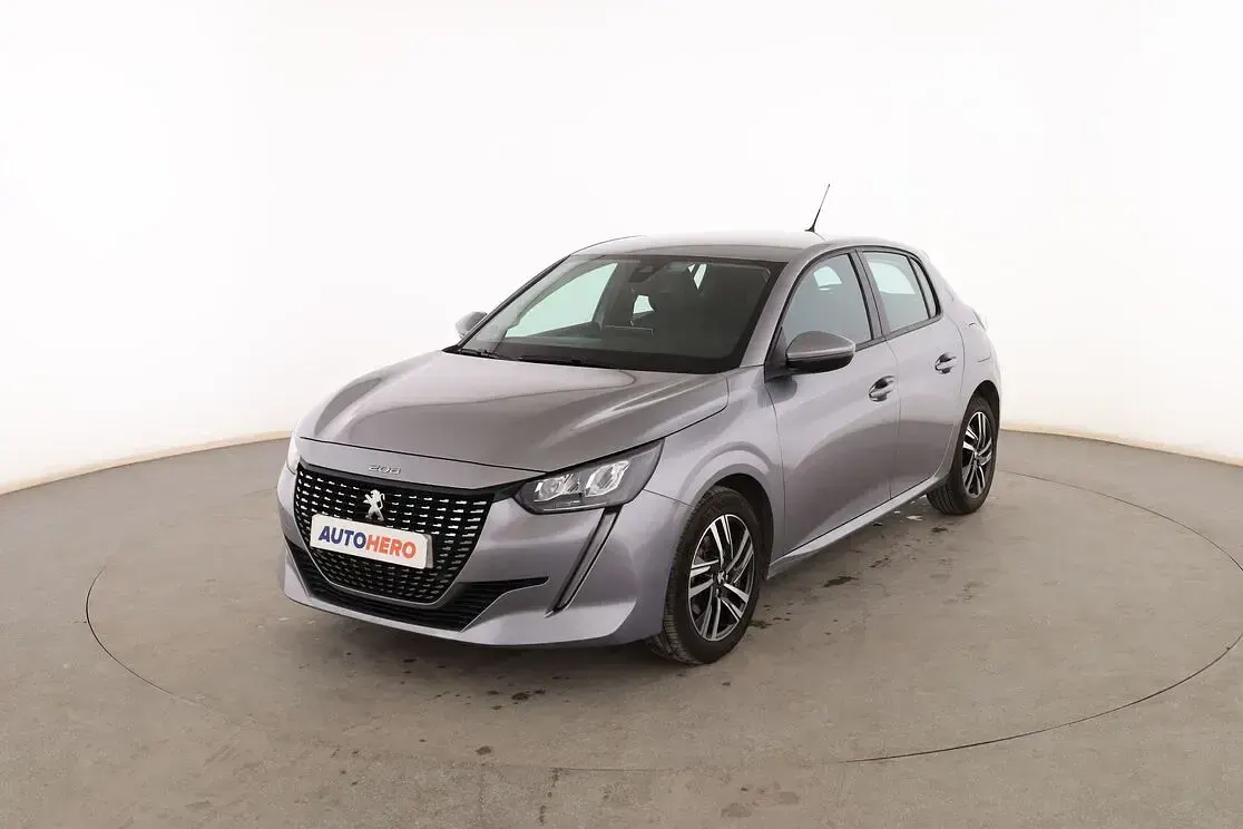 Usado Peugeot 208 Allure 101 CV (74 kW) 2020 Utilitario