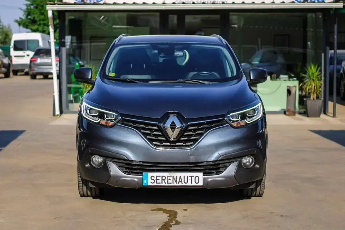 Usado Renault Kadjar Version S 131 CV (96 kW) 2018 Azul SUV