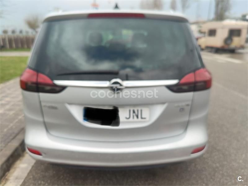 Usado Opel Zafira Tourer Excellence 136 CV (100 kW) 2016 Gris / plata Monovolumen