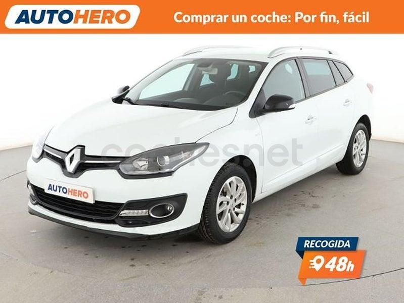 Usado Renault Mégane GrandTour LIMITED 115 CV (84 kW) 2016 Blanco Familiar