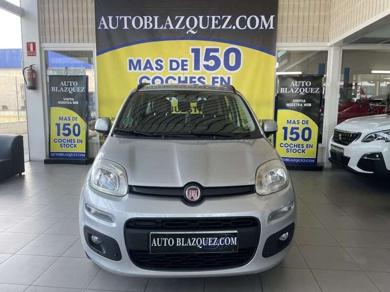 Usado Fiat Panda Easy 69 CV (50 kW) 2016 Plateado Utilitario