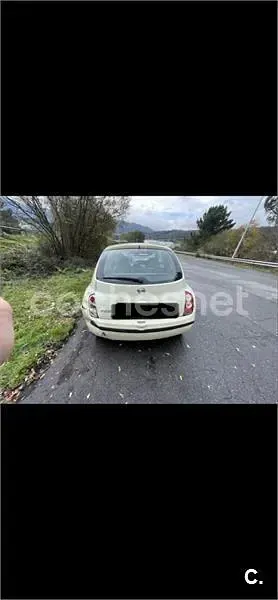 Usado Nissan Micra Visia 65 CV (47 kW) 2005 Amarillo Berlina