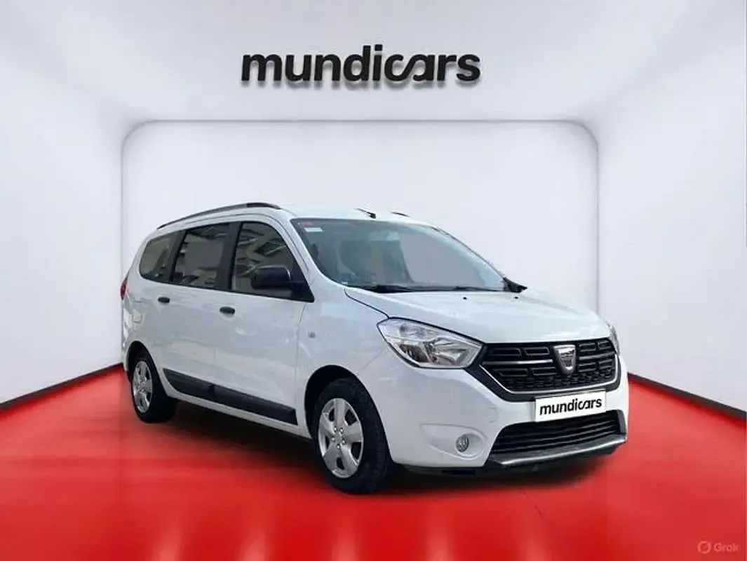 Usado Dacia Lodgy Comfort 102 CV (75 kW) 2018 Blanco Monovolumen