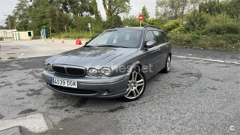 Gris / plata Usado 2005 Jaguar X-type Familiar | 4999 € (Precio justo) - Imagen 1/4
