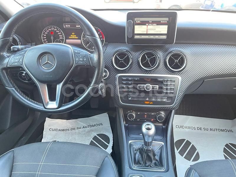 Usado Mercedes GLA200 Edition 1 136 CV (100 kW) 2015 Gris / plata SUV