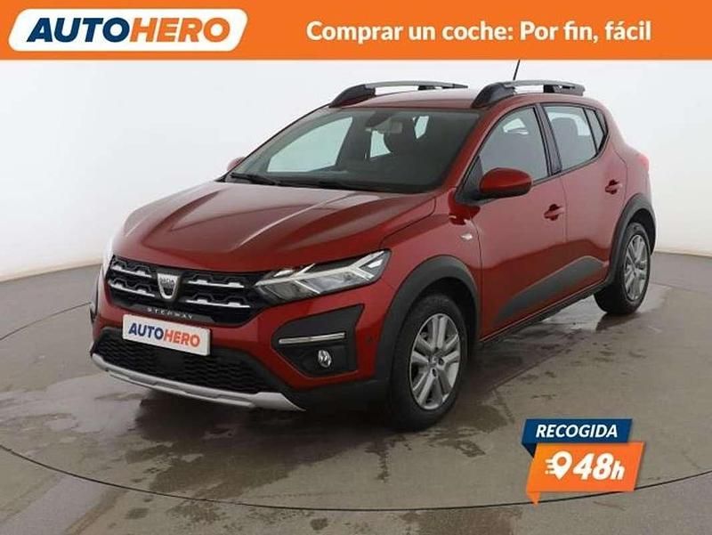 Rojo Usado 2022 Dacia Sandero Comfort Utilitario | 13.904 € (Precio justo) - Imagen 1/3