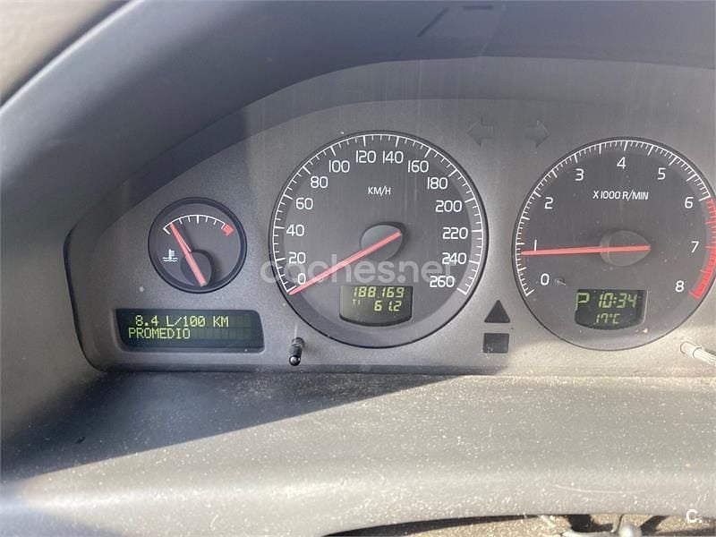 Usado Volvo S80 200 CV (147 kW) 2001 Gris / plata Berlina