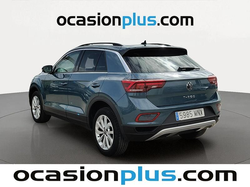 Usado VW T-Roc Life 150 CV (110 kW) 2024 Azul SUV