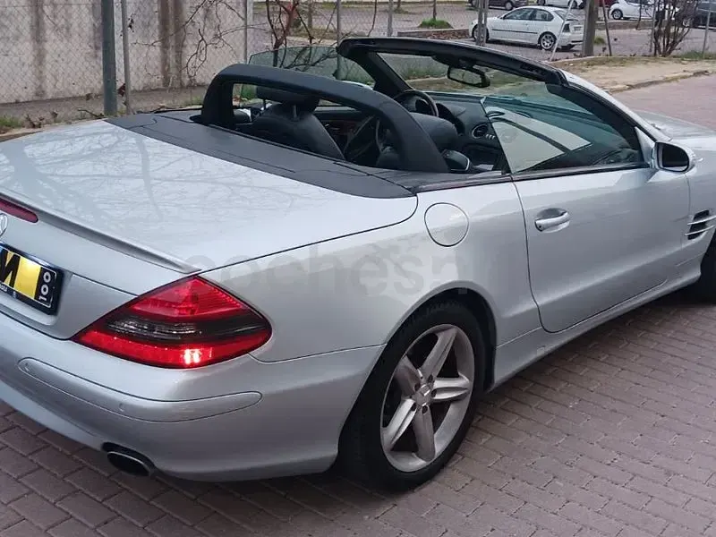 Usado Mercedes SL350 245 CV (180 kW) 2004 Gris / plata Descapotable