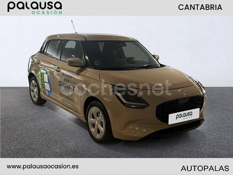 Usado Suzuki Swift 83 CV (61 kW) 2025 Beige Utilitario