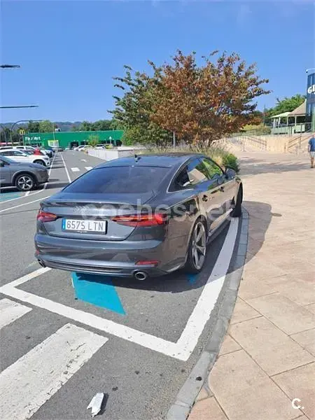 Usado Audi A5 Sportback 190 CV (139 kW) 2020 Gris / plata Utilitario