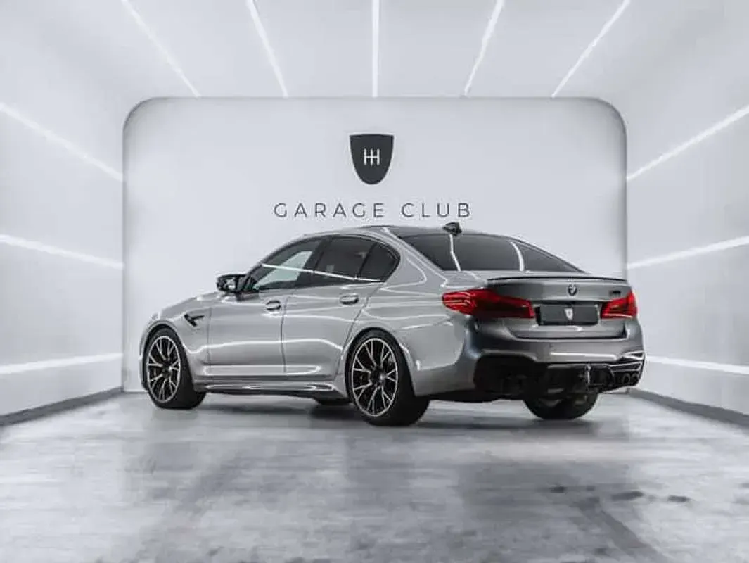 Usado BMW 550 Comfort Edition 449 CV (330 kW) 2018 Gris Berlina