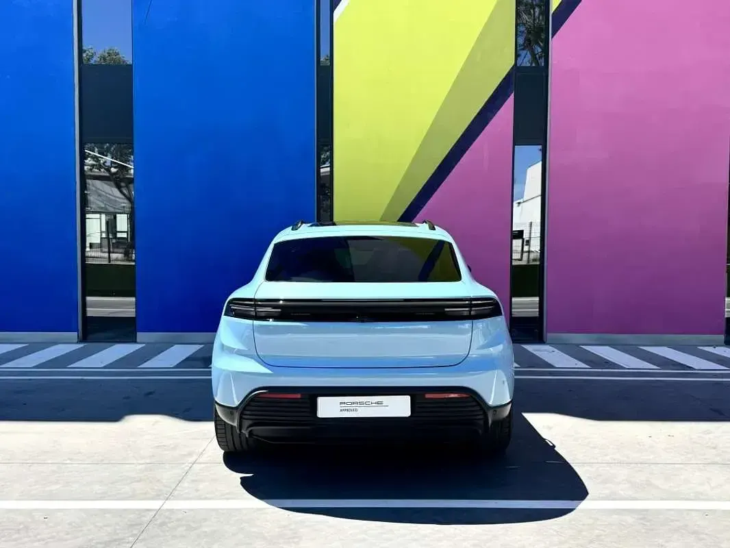 Usado Porsche Macan 300 kW (408 CV) 2025 Azul SUV