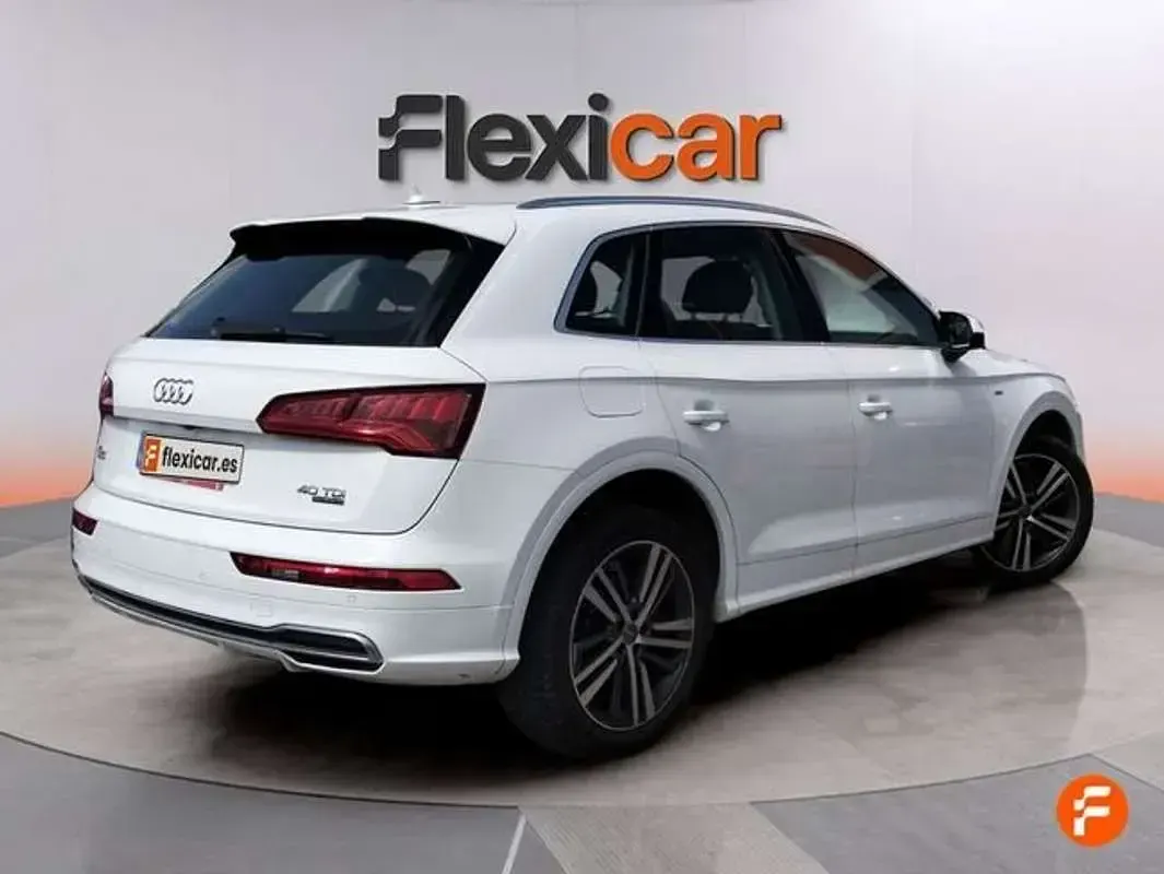 Usado Audi Q5 190 CV (139 kW) 2019 Azul SUV