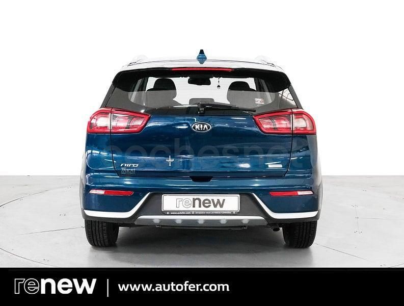 Usado Kia Niro 141 CV (103 kW) 2019 Azul SUV