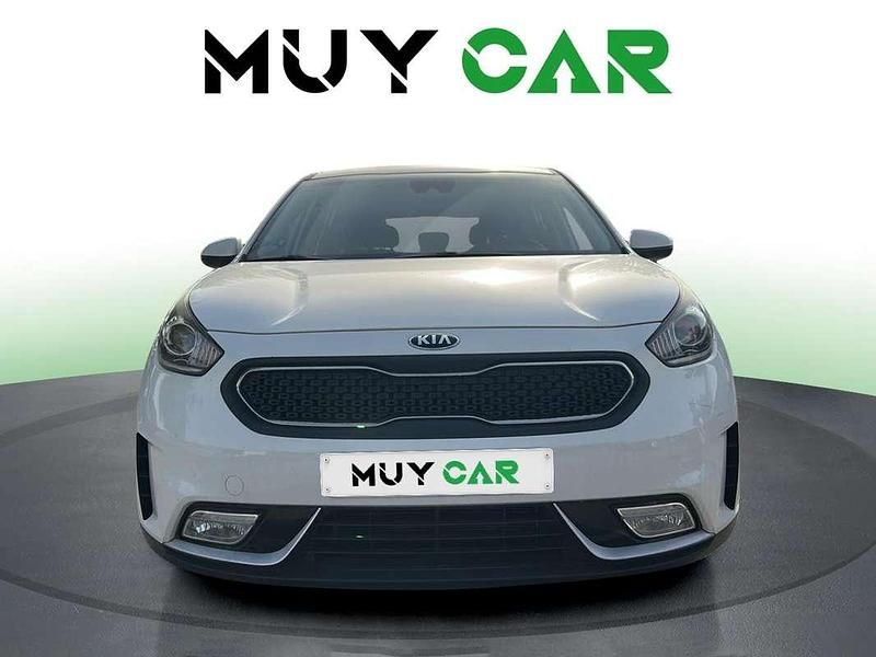 Usado Kia Niro 141 CV (103 kW) 2019 Blanco SUV