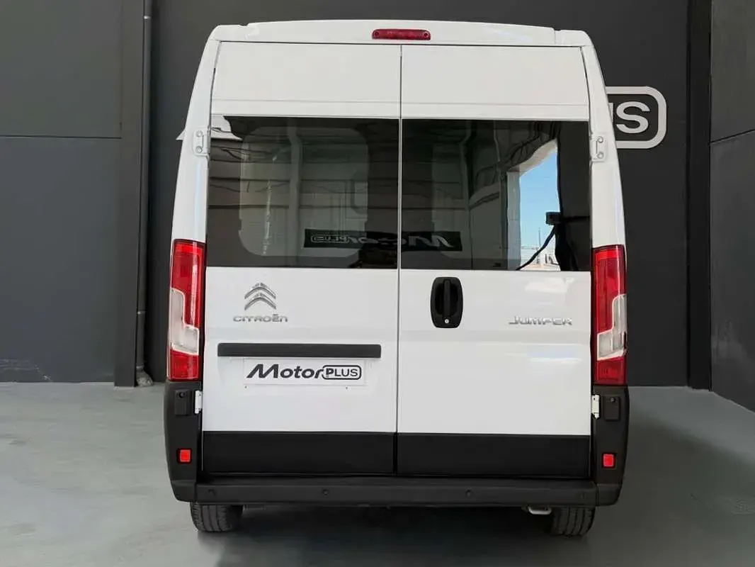 Usado Citroën Jumper 120 CV (88 kW) 2019 Blanco Monovolumen
