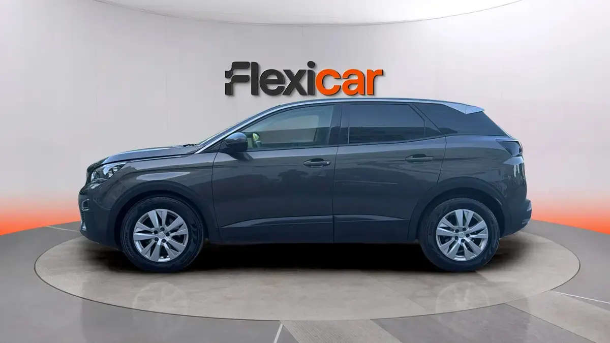 Usado Peugeot 3008 Active 131 CV (96 kW) 2020 Marrón SUV