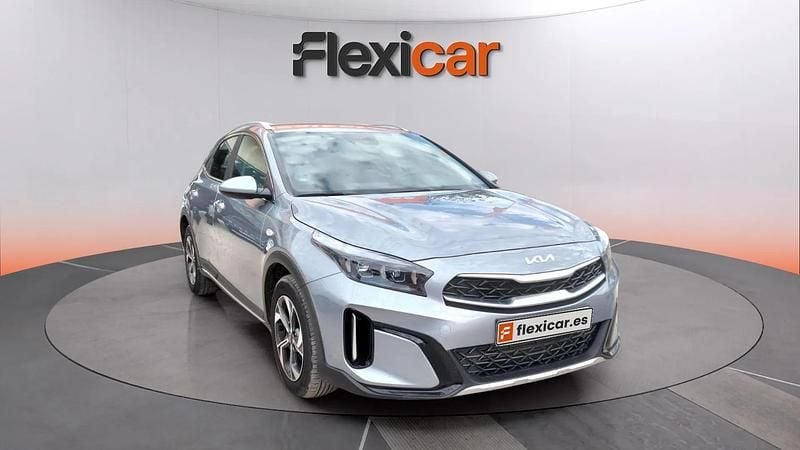 Usado Kia XCeed 160 CV (117 kW) 2023 Gris SUV