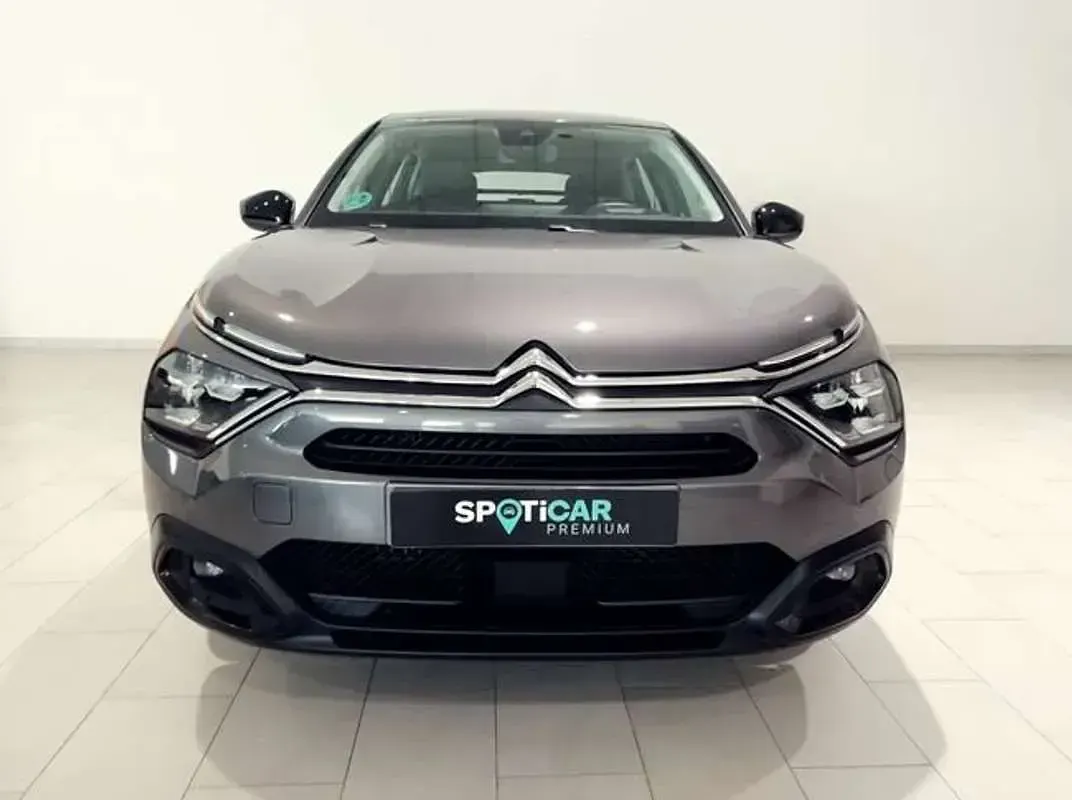 Usado Citroën C4 136 CV (100 kW) 2024 Gris SUV