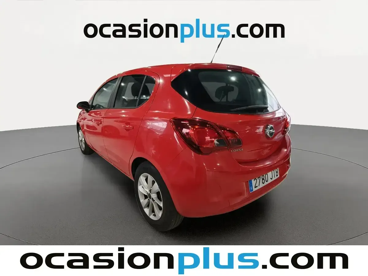 Usado Opel Corsa Selective 90 CV (66 kW) 2016 Rojo Utilitario