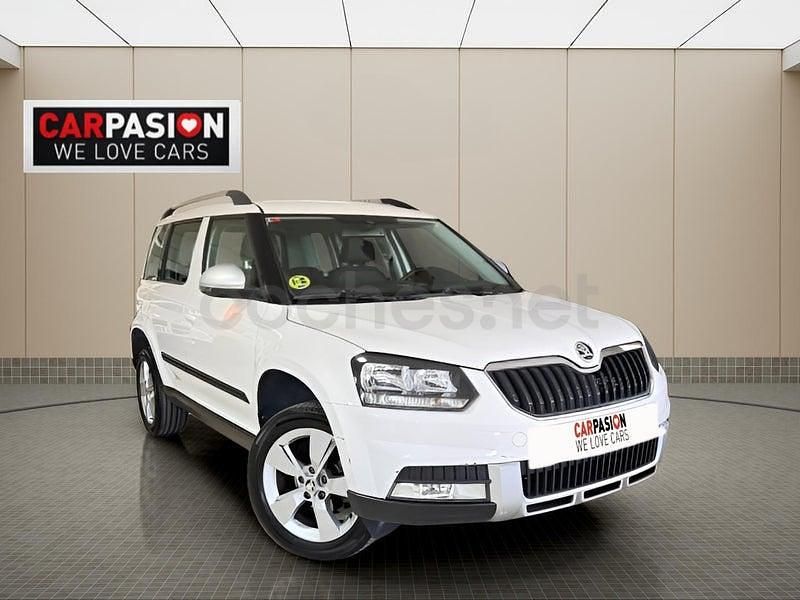 Usado Skoda Yeti Elegance 110 CV (80 kW) 2015 Blanco SUV