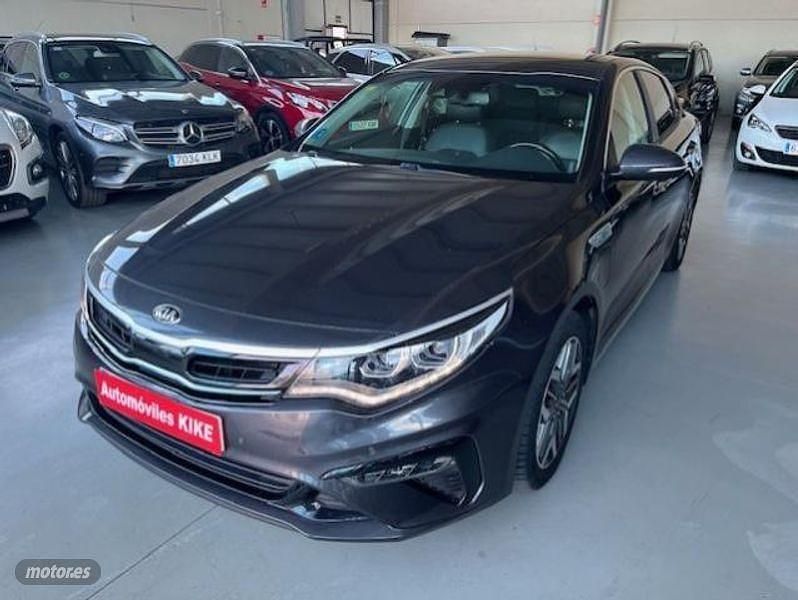 Negro Usado 2018 Kia Optima Hybrid 2 Berlina | 12.900 € - Imagen 1/4