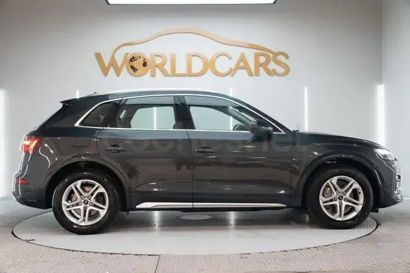 Usado Audi Q5 Advanced Plus 163 CV (119 kW) 2021 Gris / plata SUV