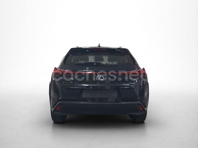 Usado Lexus UX 184 CV (135 kW) 2020 Negro SUV