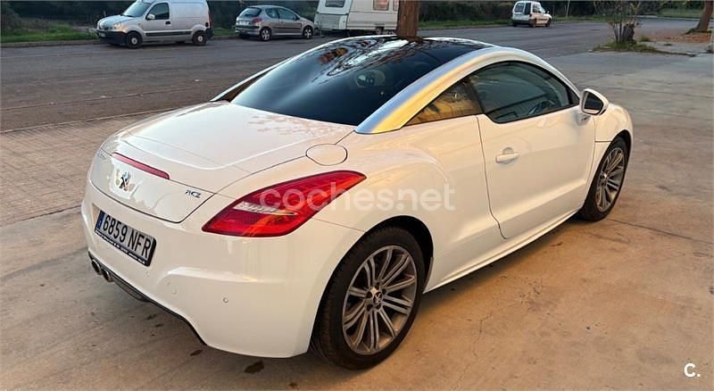 Usado Peugeot RCZ 156 CV (114 kW) 2012 Blanco Coupe