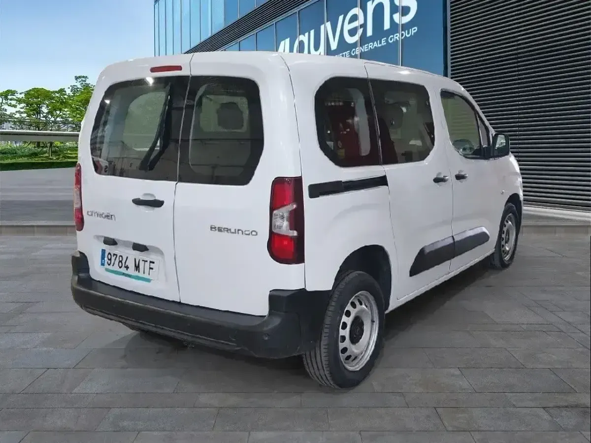 Usado Citroën Berlingo 102 CV (75 kW) 2024 Blanco Monovolumen