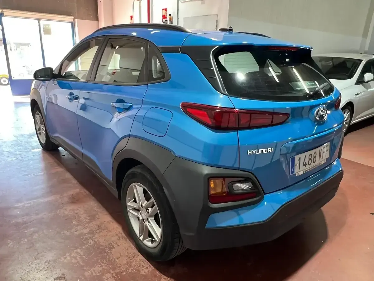 Usado Hyundai Kona 120 CV (88 kW) 2017 Azul SUV