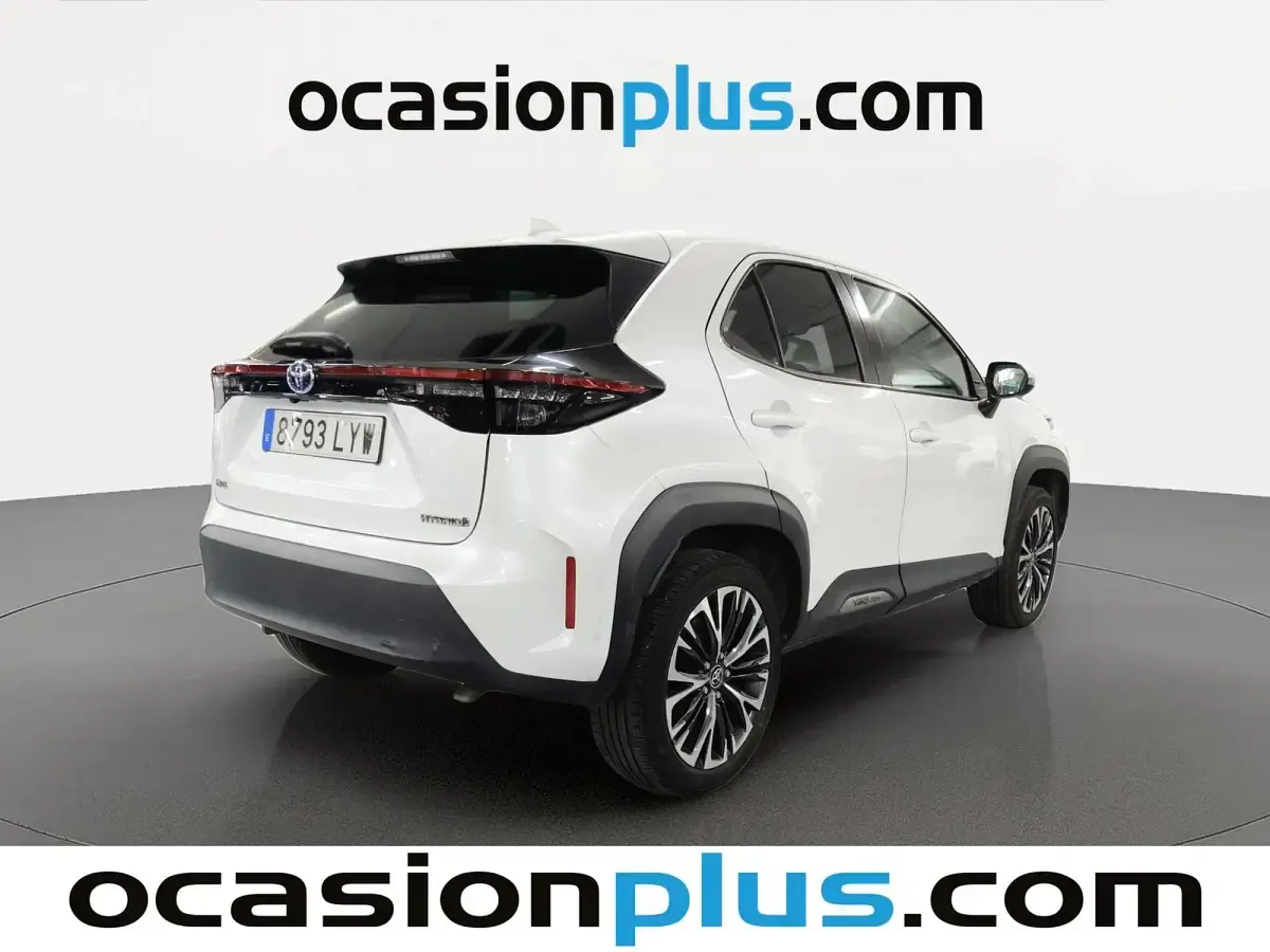 Usado Toyota Yaris Cross Style 116 CV (85 kW) 2022 SUV