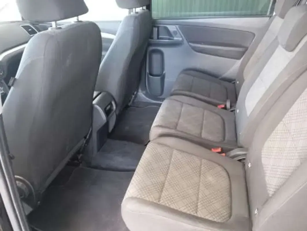 Usado VW Sharan Edition 150 CV (110 kW) 2020 Negro Monovolumen