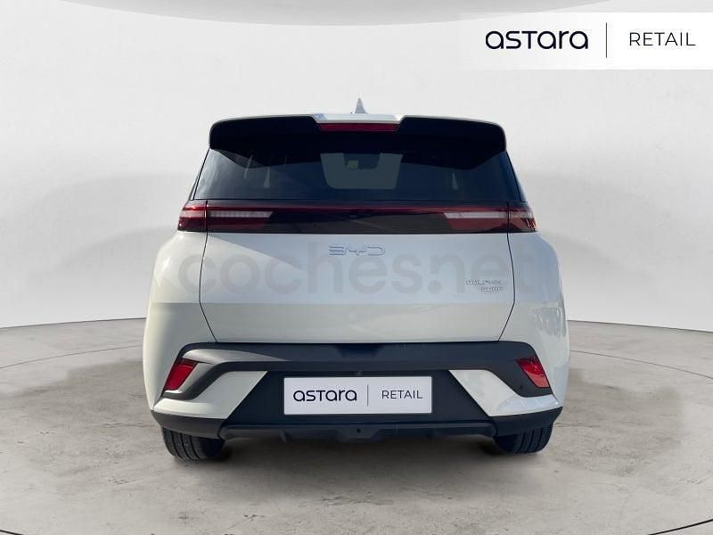 Usado BYD Dolphin Surf Active 64 kW (88 CV) 2025 Eléctrico Utilitario