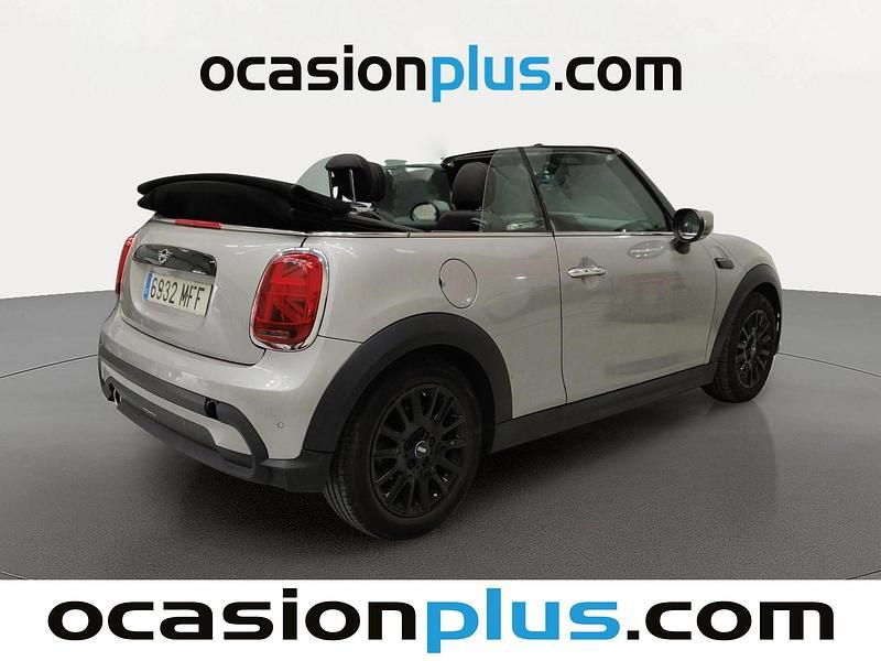 Usado Mini Cooper 136 CV (100 kW) 2023 Gris plata Utilitario