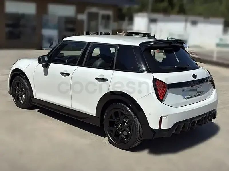 Usado Mini Cooper S 204 CV (150 kW) 2025 Blanco Utilitario