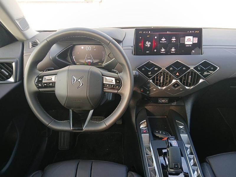 Usado DS Automobiles DS3 136 CV (100 kW) 2025 Night flight