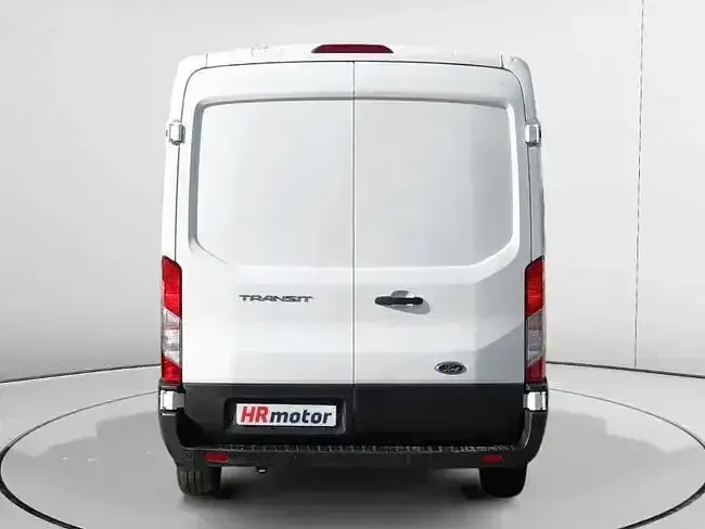 Usado Ford Transit Trend 131 CV (96 kW) 2022 Blanco Berlina