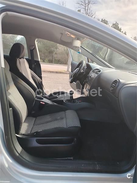 Käytetty Seat Leon Reference 105 HP (77 kW) 2007 Harmaa Viistoperä