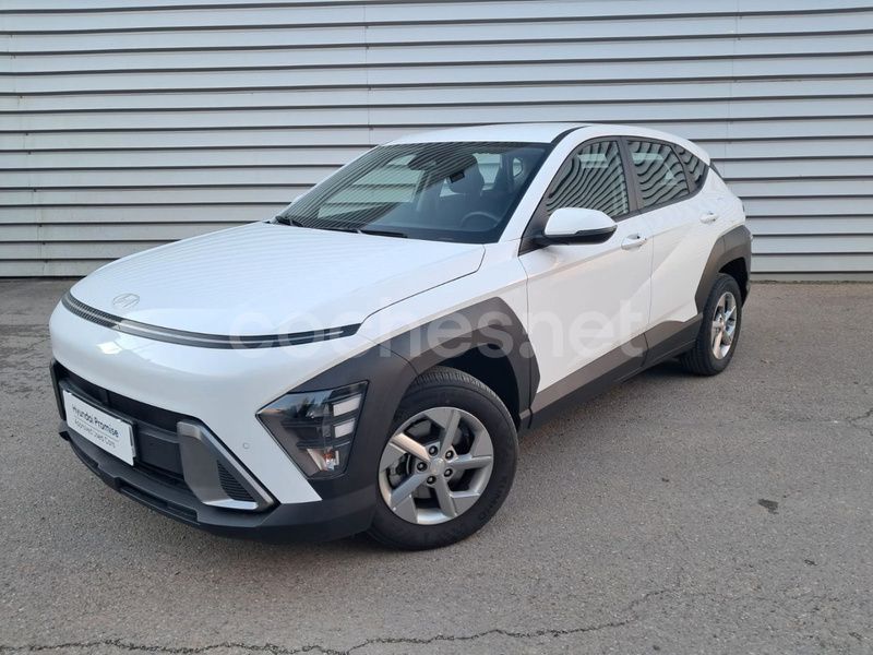 Blanco Nuevo 2025 Hyundai Kona SUV | 24.400 € (Un poco caro) - Imagen 1/4