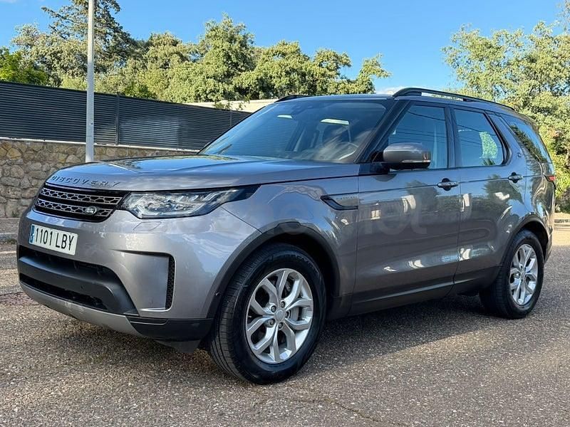 Usado Land Rover Discovery 5 SE 306 CV (225 kW) 2019 Gris / plata SUV