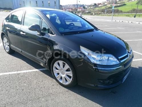 Usado Citroën C4 Exclusive 138 CV (101 kW) 2007 Negro Berlina