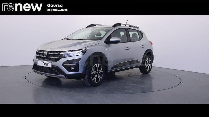Usado Dacia Sandero Comfort 91 CV (66 kW) 2021 Gris / plata Berlina