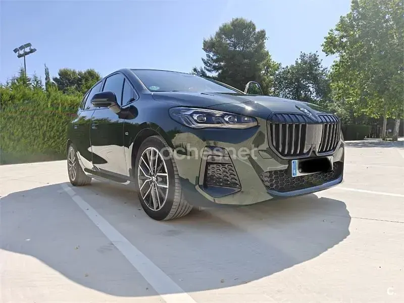 Usado BMW 218 Comfort Edition 136 CV (100 kW) 2022 Verde Familiar