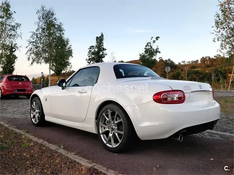 Usado Mazda MX5 160 CV (117 kW) 2014 Blanco Descapotable