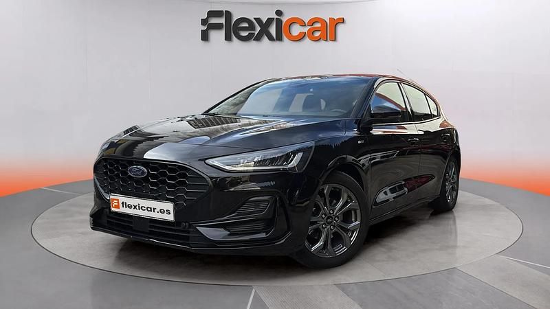 Usado Ford Focus ST-Line 125 CV (91 kW) 2023 Negro Berlina