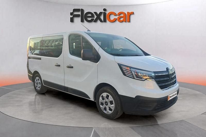 Blanco Usado 2024 Renault Trafic Monovolumen | 31.990 € (Super precio) - Imagen 1/4