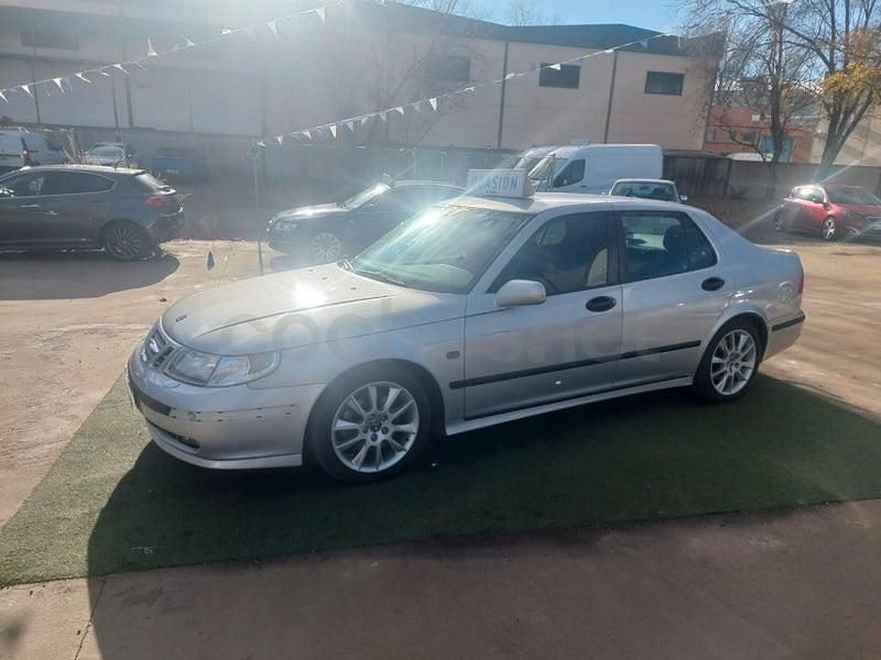 Usado Saab 9-5 Aero 250 CV (183 kW) 2003 Gris / plata Berlina